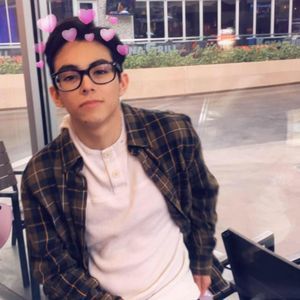 Meet your Posher, Armando